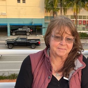 Meet your Posher, Agatha